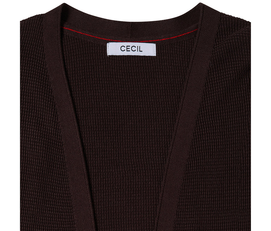 Dunkelbraune CECIL Strickjacke mit sichtbarem Strickmuster, V-Ausschnitt und weißem CECIL-Etikett am Kragen.