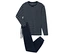 Zusammengelegter marineblauer Pyjama mit weißen Streifen, bestehend aus einem langärmligen Oberteil und einer Hose.