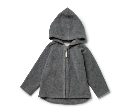 Graue Baby-Fleecejacke mit Kapuze und Reißverschluss.