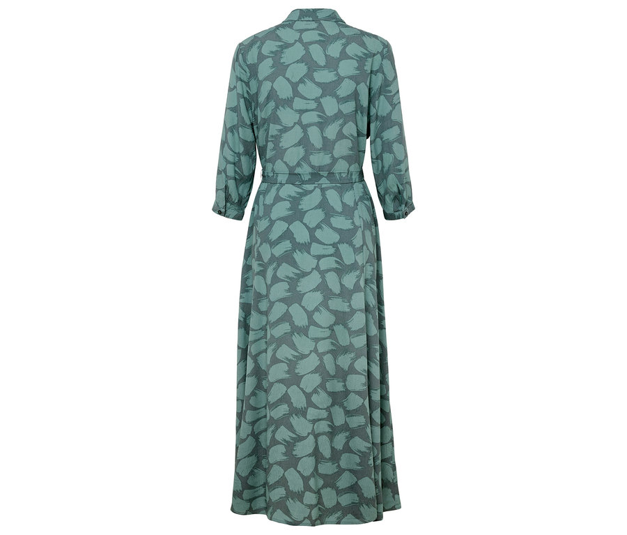 Rückansicht eines langen, grün gemusterten Kleides.