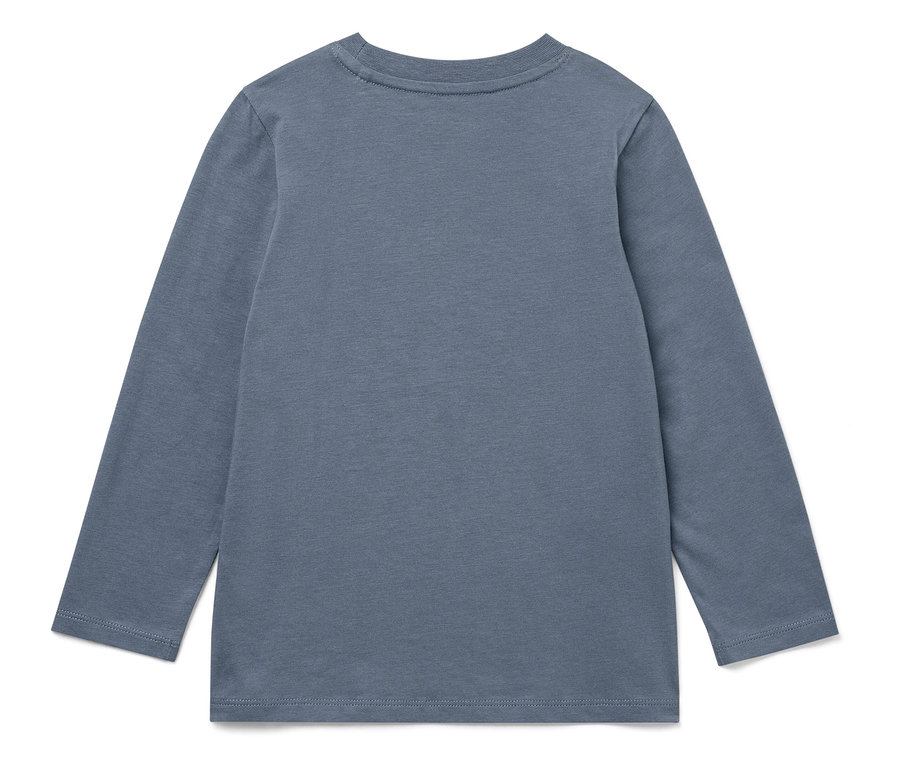 Ein blaues Langarmshirt liegt flach.