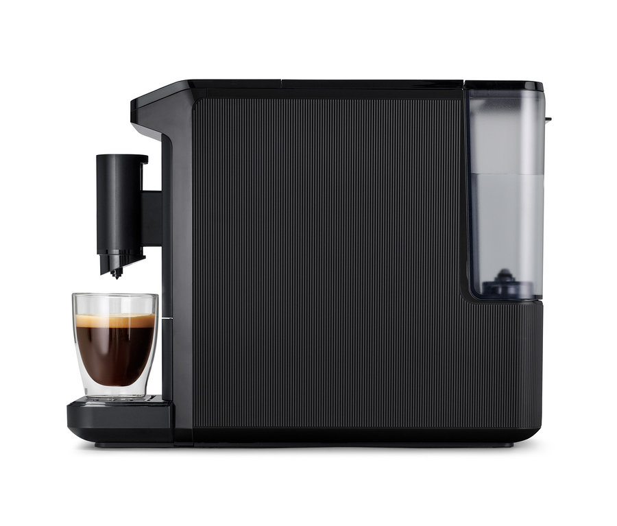 Detailaufnahme eines »Esperto mini« Kaffeevollautomaten, Black mit Tasse.