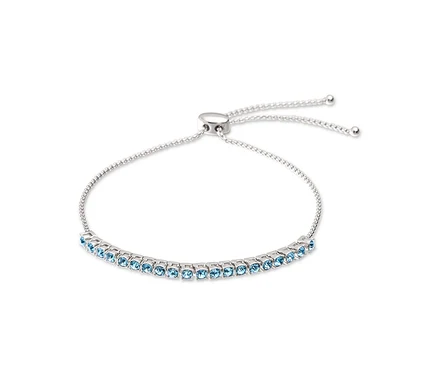 Silbernes Armband mit hellblauen Steinen und verstellbarem Verschluss.