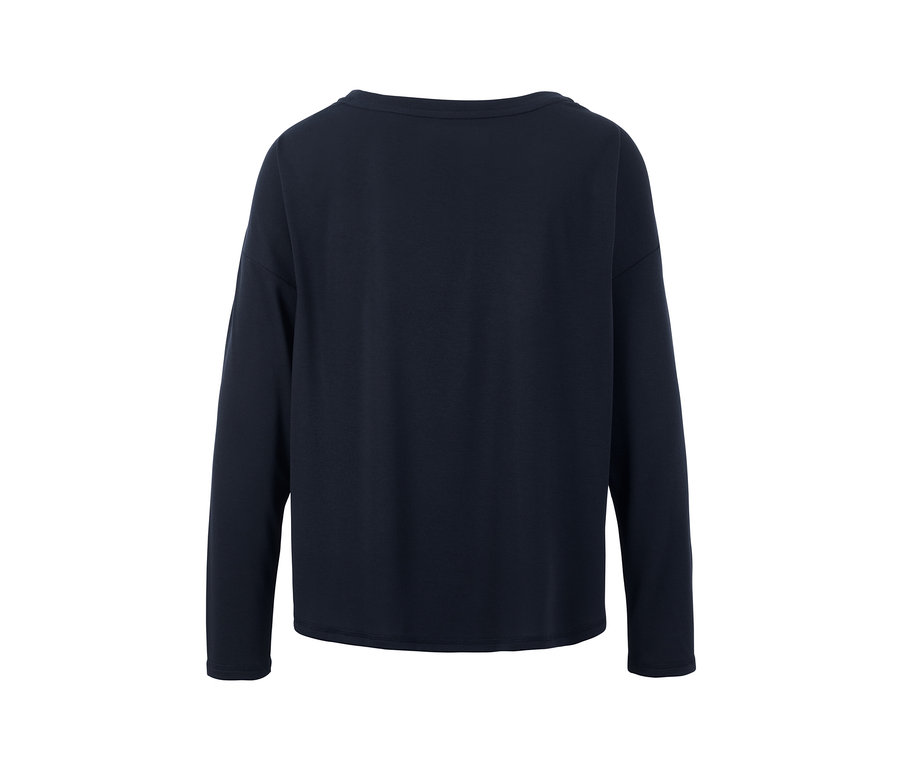 Blaues 2-in-1-Sportshirt.