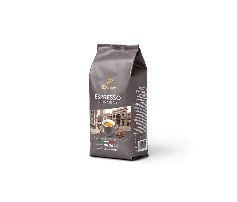 Eine 1 kg Packung Tchibo Espresso Aromatisch Ganze Bohne. Auf der Packung ist eine Tasse Kaffee abgebildet.