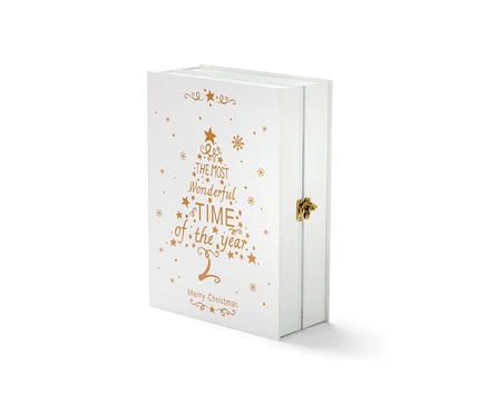 Ein weißer LED-Adventskalender mit goldenem Weihnachtsbaumaufdruck und Verschluss.
