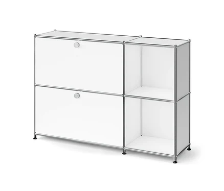 Weißes, modulares Sideboard mit Chromrahmen, zwei geschlossenen Fächern mit Türen und zwei offenen Regalfächern.