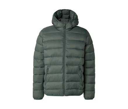 Dunkelgrüne Kapuzen-Steppjacke mit durchgehendem Reißverschluss und zwei Reißverschlusstaschen, mit horizontalen Steppnähten.