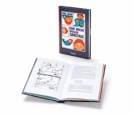 Buch "Das Sams – eine Woche voller Samstage" und ein offenes Buch mit Illustrationen.