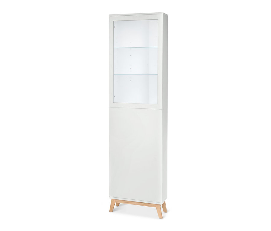 Eine weiße Eck-Vitrine mit Glasböden und Holzfüßen.