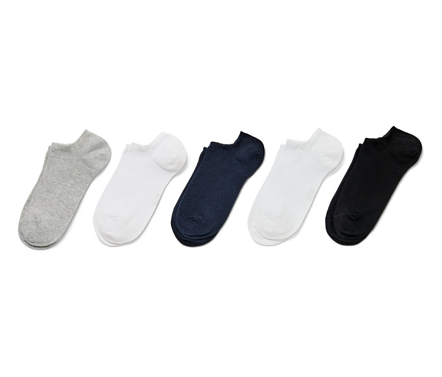 Fünf Paar Sneakersocken, basic, in Grau, Weiss, Dunkelblau und Schwarz.