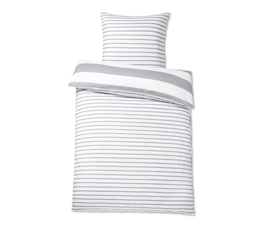 Ein Set graue Microfaser-Bettwäsche: eine Übergröße und drei Normalgrößen.