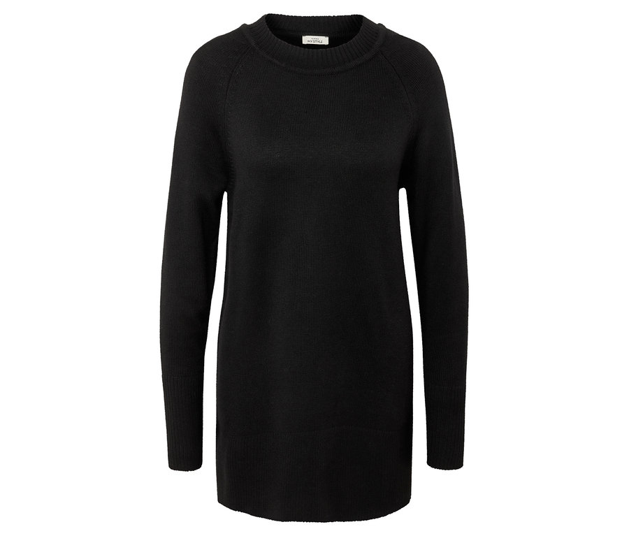 Schwarzer, gestrickter Pullover mit langen Ärmeln.