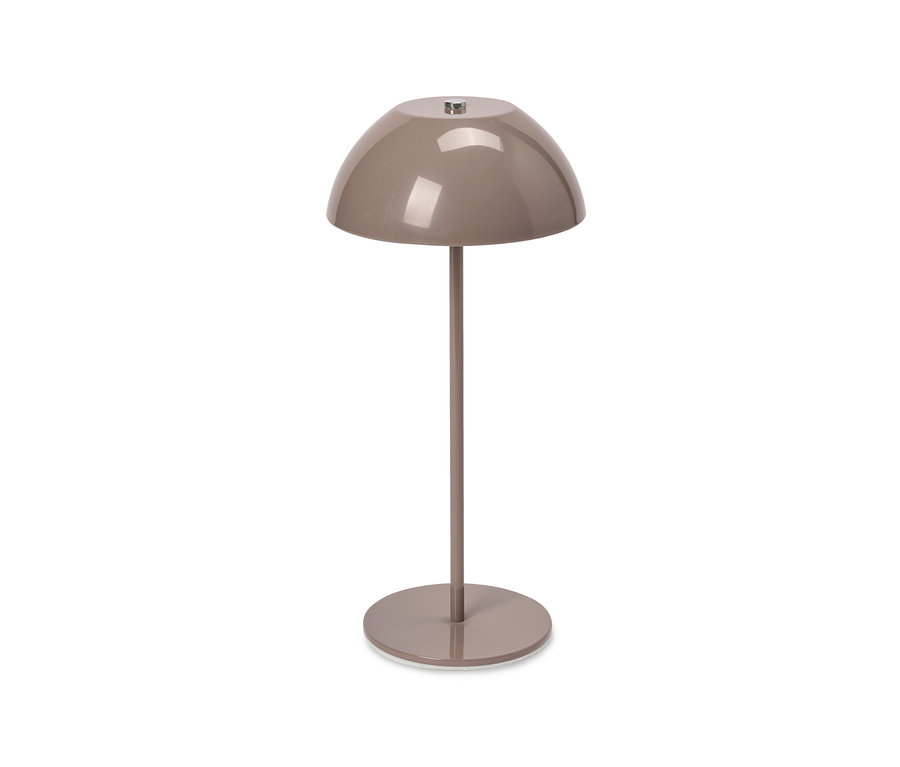 Beige LED-Akku-Tischleuchte mit kuppelförmigem Schirm, schlankem Stiel und rundem Fuß.