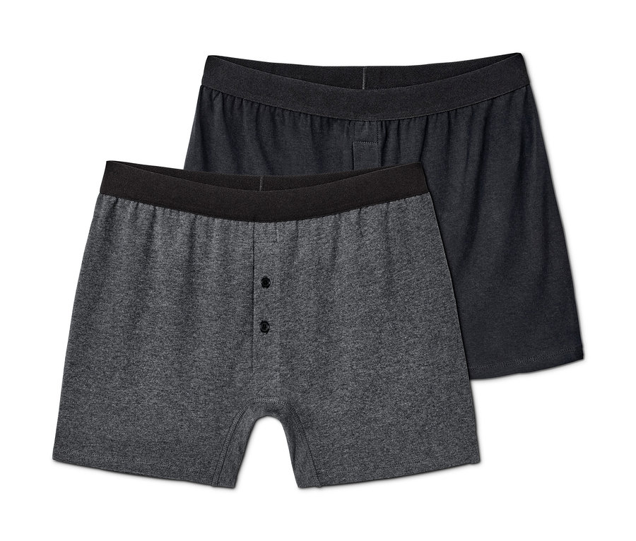 Zwei Jersey-Boxershorts.