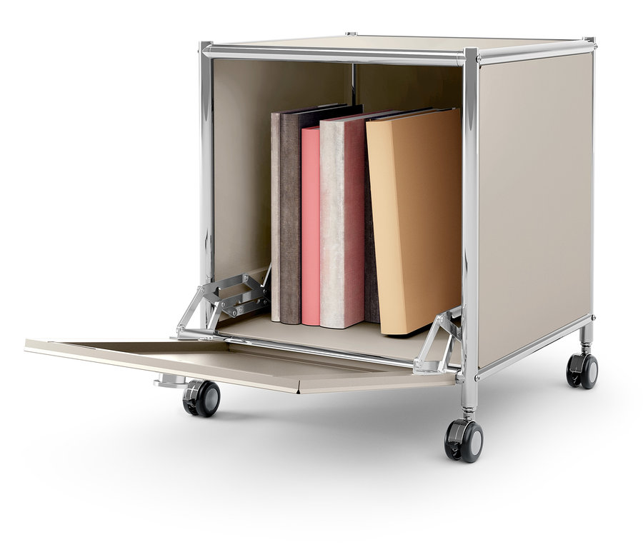 Beiger Rollcontainer mit geöffneter Tür und Büchern darin.