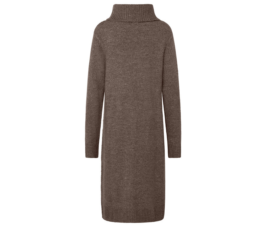 Braunes Strickkleid mit Rollkragen und langen Ärmeln.