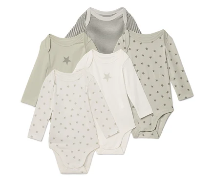 Fünf langärmelige Babybodys in verschiedenen Farben und Mustern liegen übereinander.