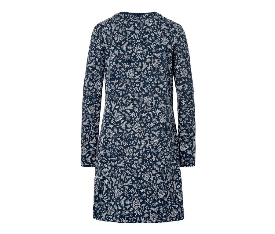 Blaues Nachthemd mit Allover-Muster.