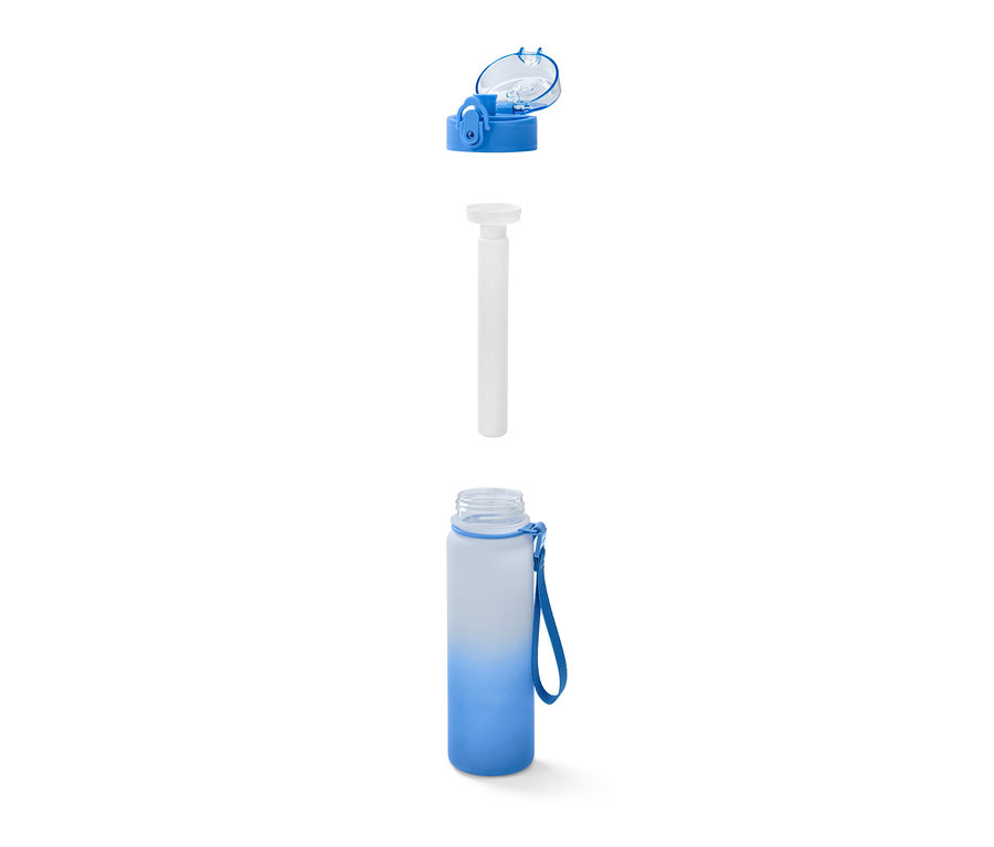 Zerlegte Trinkflasche mit blauem Deckel, weißem Einsatz und blau-weißer Flasche.