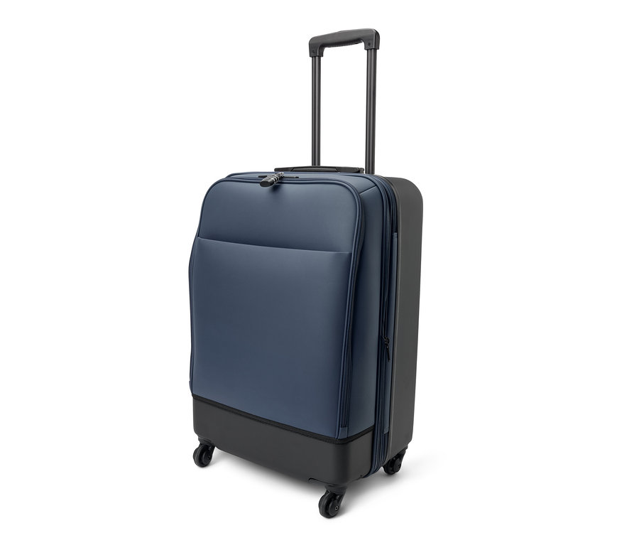 Ein mittelgroßer Hybridkoffer auf weißem Hintergrund.