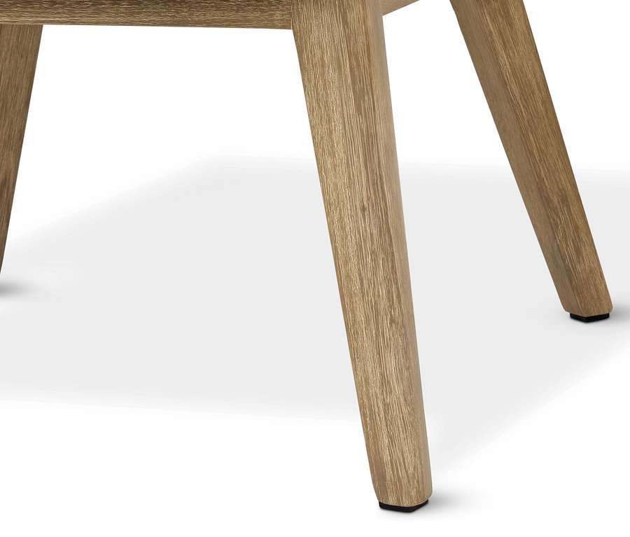 Detailansicht der Holzbeine eines Textilgeflecht-Design-Sessels mit Fußhocker.