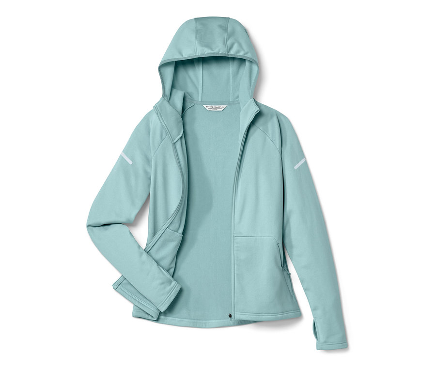 Helle blaue Thermojacke mit Kapuze und langen Ärmeln.