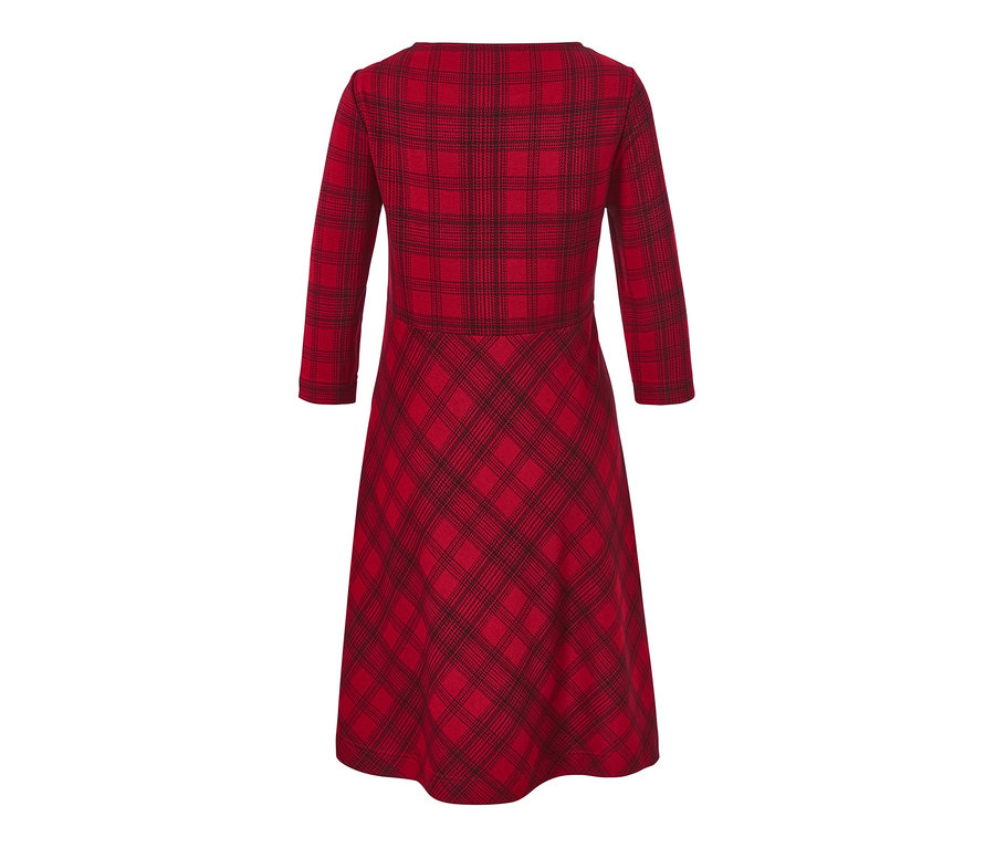 Ein kariertes Jacquard-Kleid in Rot mit Dreiviertelärmeln.