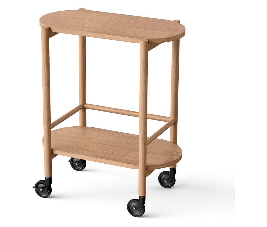 Ein zweistöckiger Servierwagen aus Holz auf Rädern.