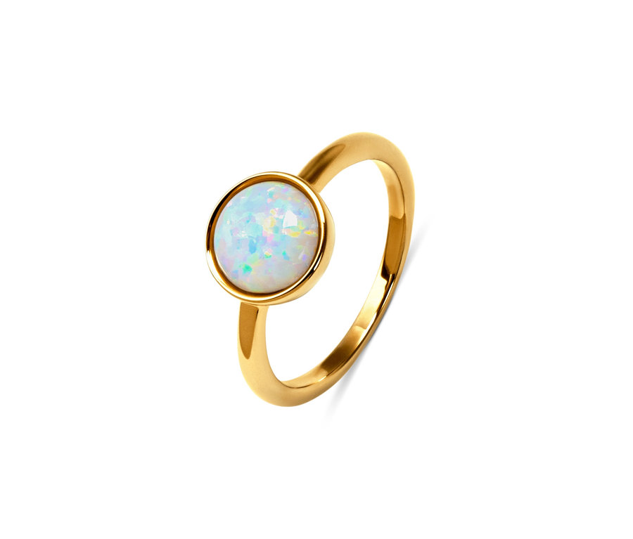 Goldener Ring mit synthetischem Opal.