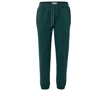 Grüne Trainingshose mit Kordelzug in der Taille.