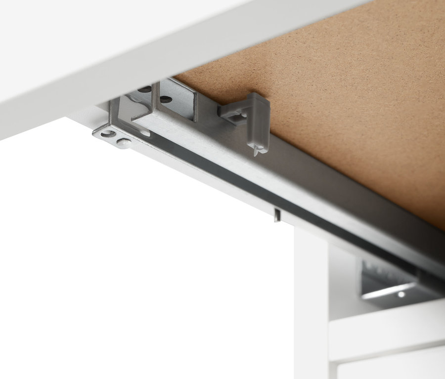 Detail einer Schublade des Highboards »Eklund«.