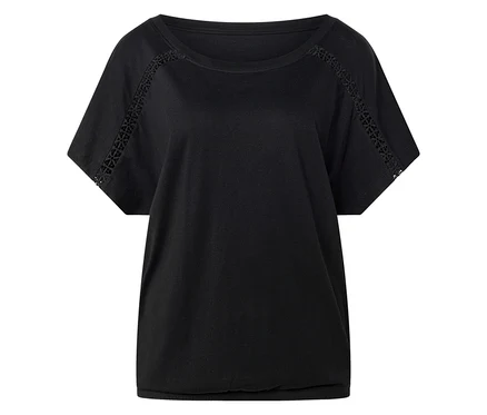 Schwarzes T-Shirt mit kurzen Ärmeln und Lochmuster entlang der Schultern.