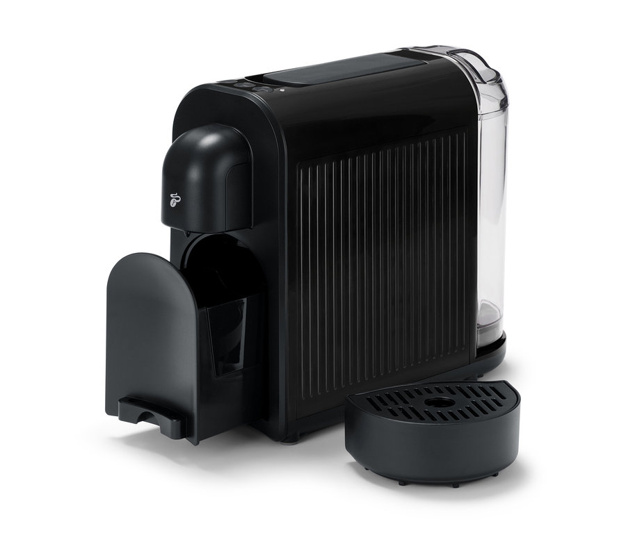 Schwarze Cafissimo now black Kaffeemaschine mit abnehmbarem Abtropfgitter und Wassertank.