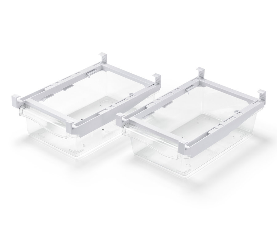 Zwei ausziehbare Kühlschrankkörbe.