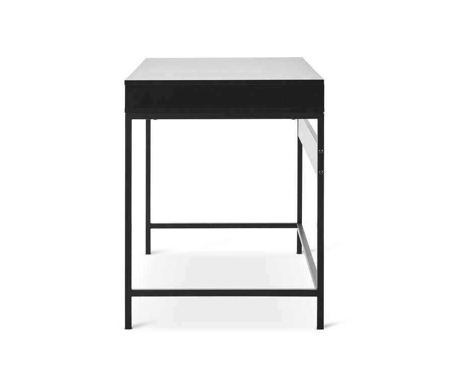 Eine Frontalansicht eines Schreibtischs mit Schubladen und schwarzem Rahmen.