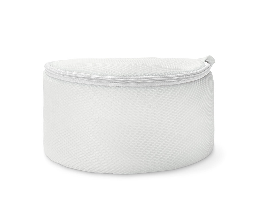 Nahaufnahme eines einzelnen, weißen 2 BH-Wäschenetzes mit Reißverschluss.