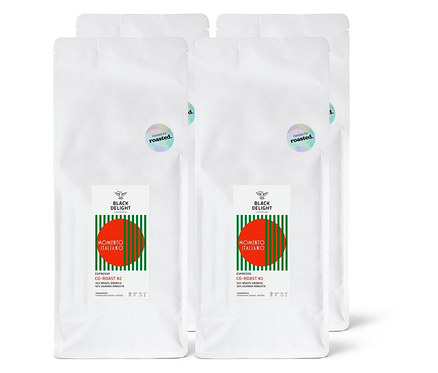 Vier weiße Säcke Black Delight x roasted. - Momento Italiano Co-Roast #2 Espresso - 4x1 kg Ganze Bohne
