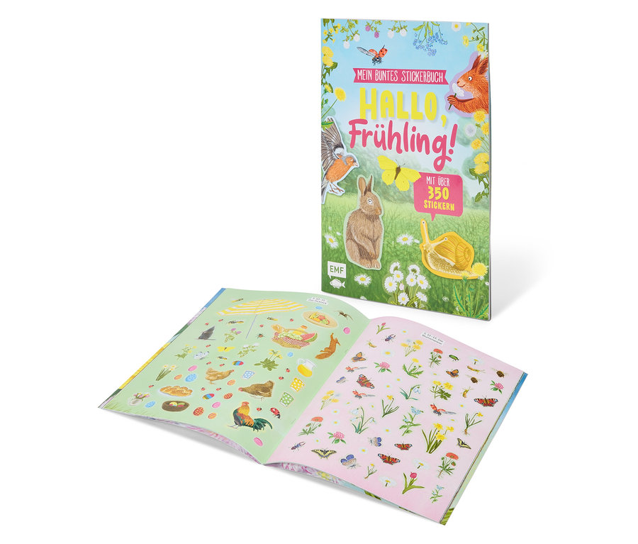 Aufgeschlagenes Stickerbuch mit Tiermotiven, daneben stehend ein weiteres, geschlossenes Stickerbuch.