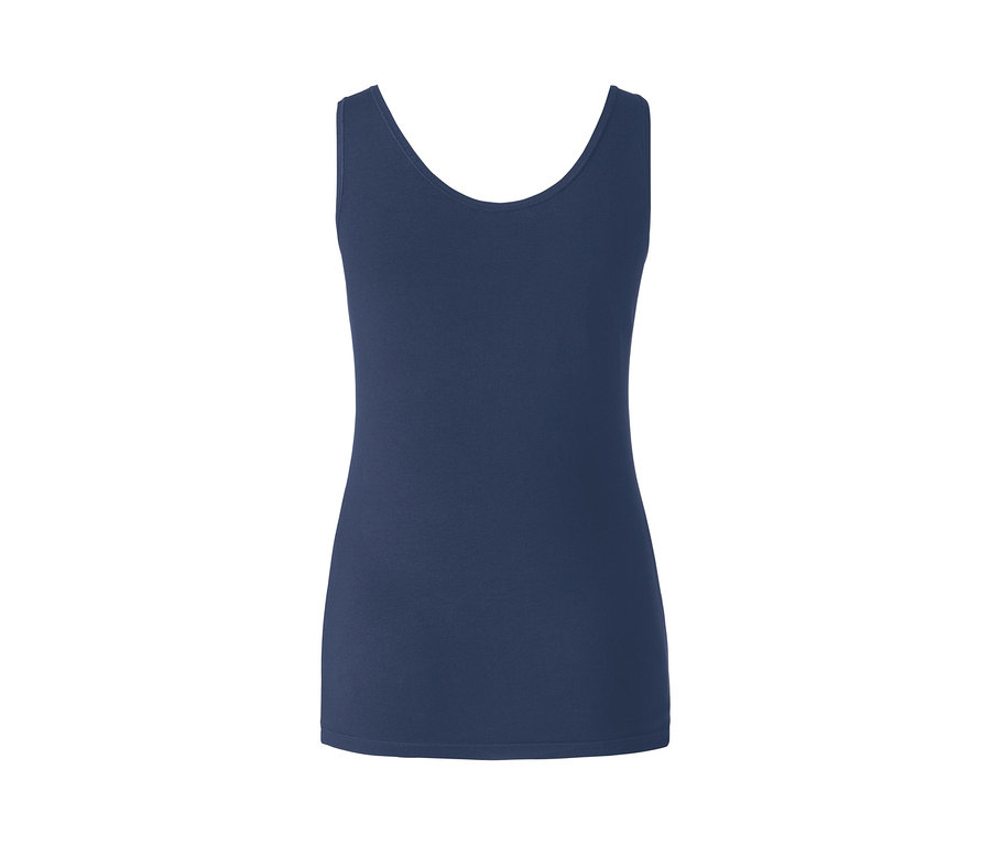 Blaues Hemdchen auf weissem Hintergrund.