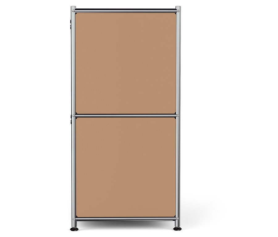 Zweiteiliges modulares Regal mit braunen Paneelen und Chromrahmen.