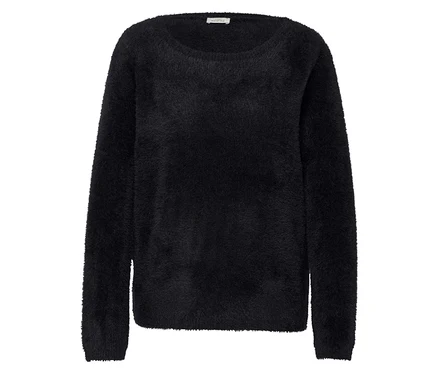 Schwarzer, flauschiger Pullover mit langen Ärmeln.