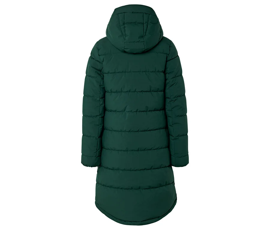 Rückansicht einer langen, gesteppten, dunkelgrünen Jacke mit Kapuze.