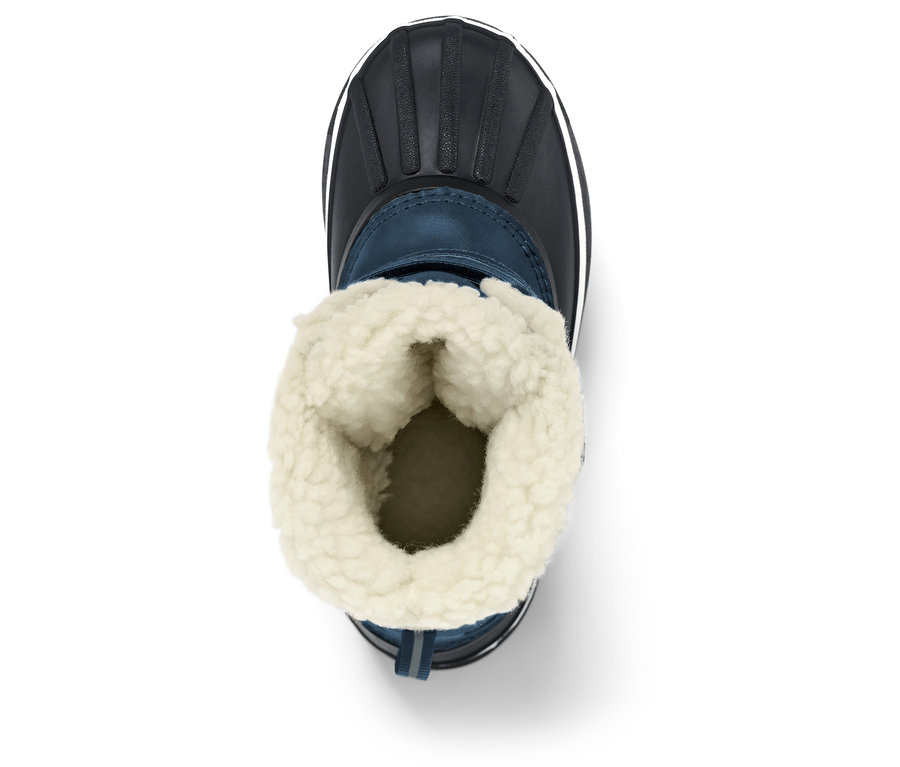 Draufsicht auf einen einzelnen Winterstiefel mit schwarzem Gummiboden, blauem Stoffmittelteil und cremefarbenem Plüschfutter.