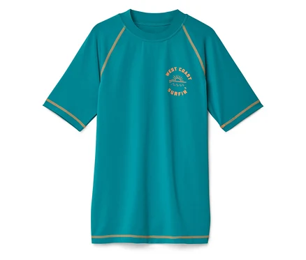 Türkisblaues kurzärmliges Rashguard-Shirt mit gelbem Saum und dem Aufdruck "West Coast Surfin"