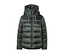 Dunkelgrüne Steppjacke mit hohem Stehkragen, Kapuze und Reißverschluss.