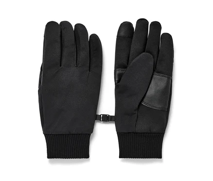 Zwei schwarze Softshellhandschuhe.