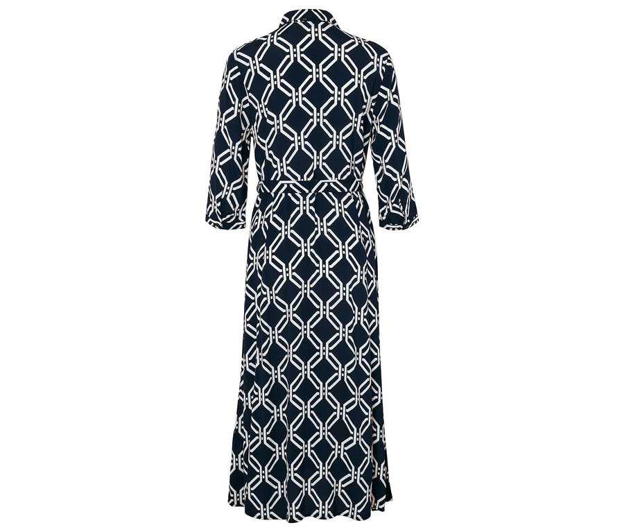 Blaues Maxikleid mit weißem geometrischem Muster und Dreiviertelärmeln.