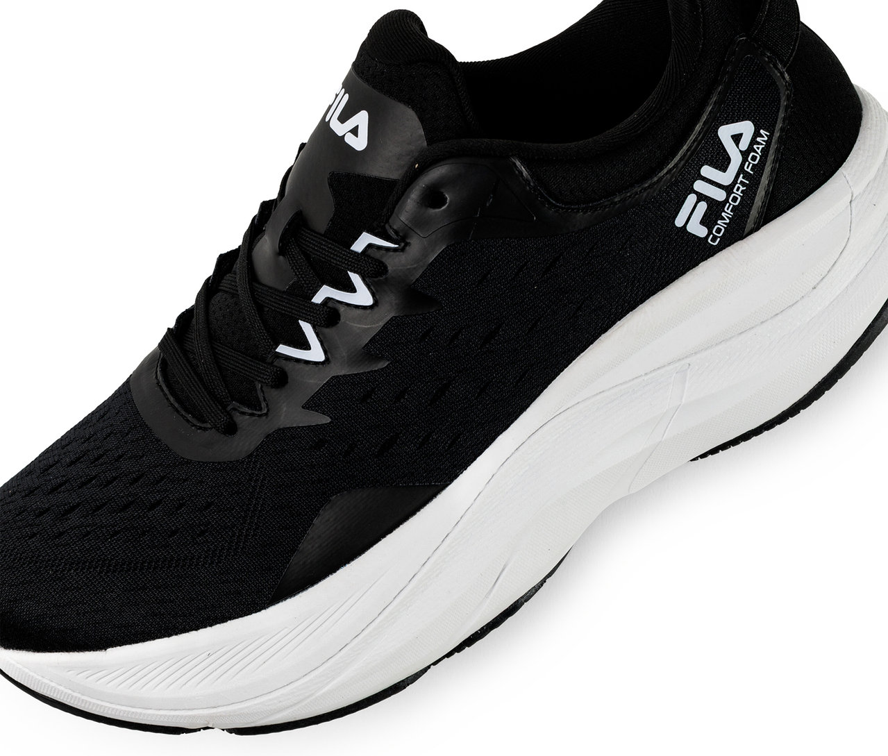 Schwarzer FILA Retron Herren-Sneaker mit weißer Sohle und weißem Fila-Logo an der Seite.