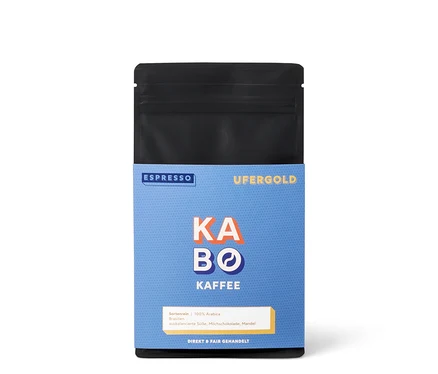 Eine Packung KABO - Ufergold Espresso - 250g Ganze Bohne auf weißem Hintergrund.